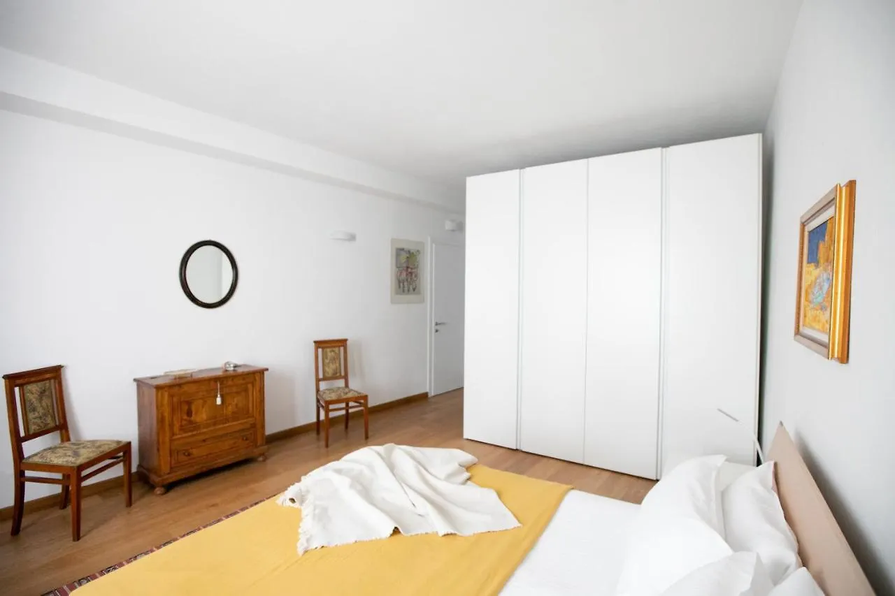 Iseolakerental - Borgo Lago Riva di Solto